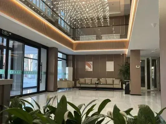 Ningcheng Mountain Chahua Hotel