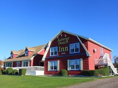 L'Auberge Doucet Inn image