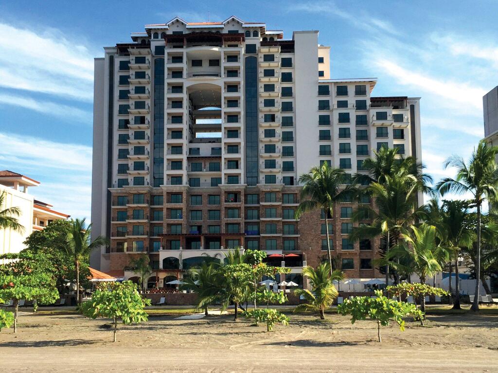 Croc’s Resort & Casino by null