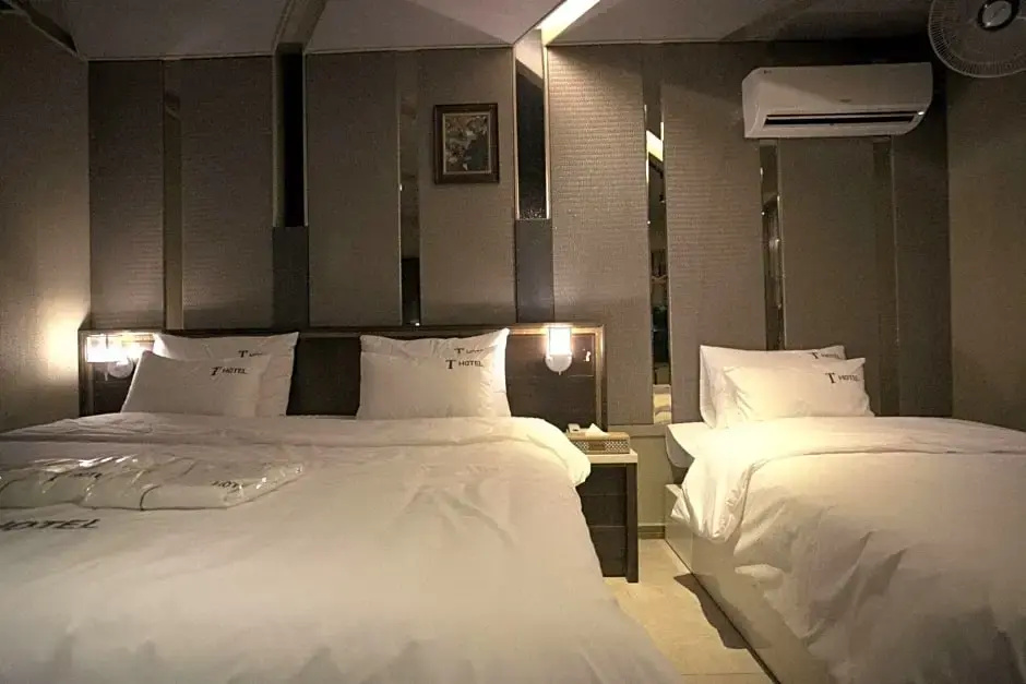 T Hotel - Chambres