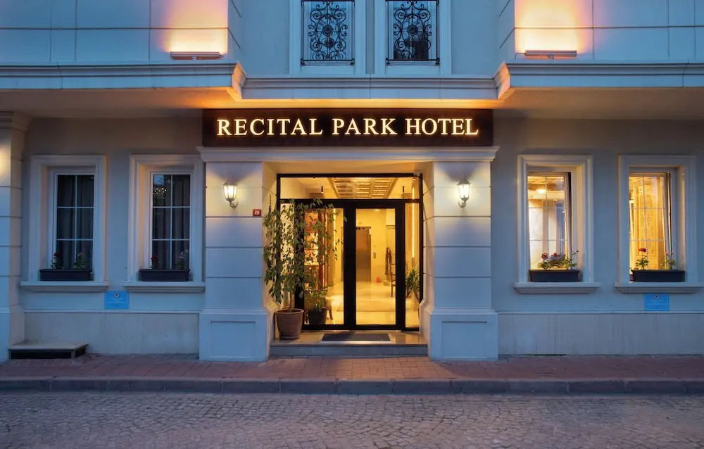 Recital Park Hotel — фото
