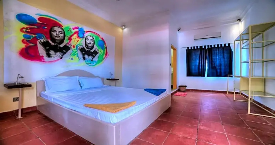 Standard Double room (full double bed)
