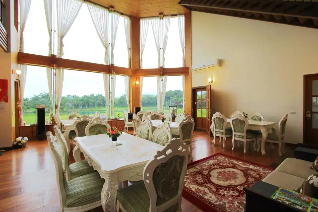 Standard Double room with garden view (full double bed)