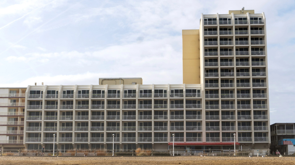 Ocean Sands Resort, Oceanfront, Virginia Beach by Vacatia