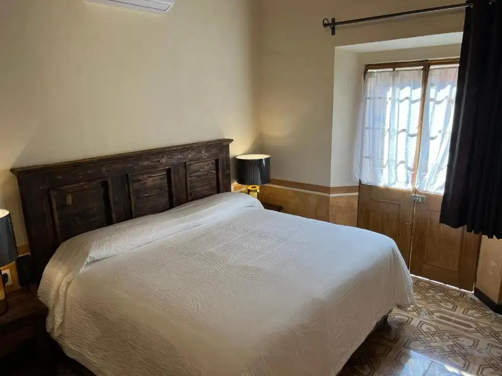 Standard room with balcony