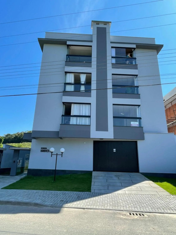 Novo!!! No Centro de Pomerode, perto de tudo