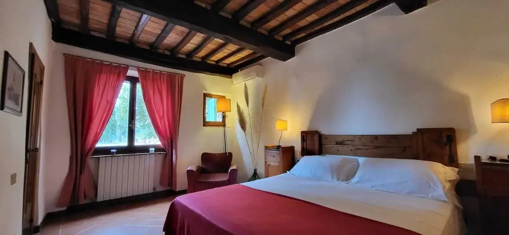 Standard Double room (full double bed)
