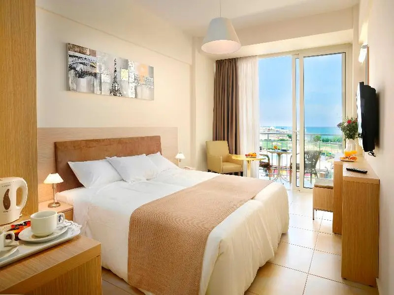 Pernera Beach Hotel - Chambres
