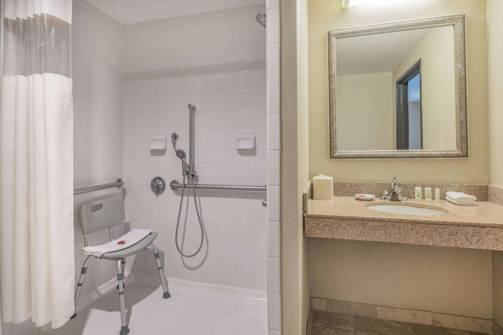 La Quinta Inn & Suites by Wyndham Minneapolis-Minnetonka - Général