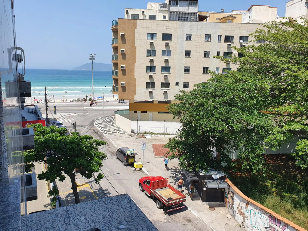 Vista mar, duplex a 20 mts praia do forte, jacuzzi e wifi