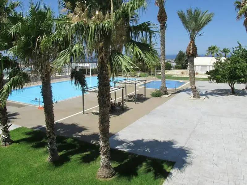 Royal Blue Hotel Paphos - фото 33