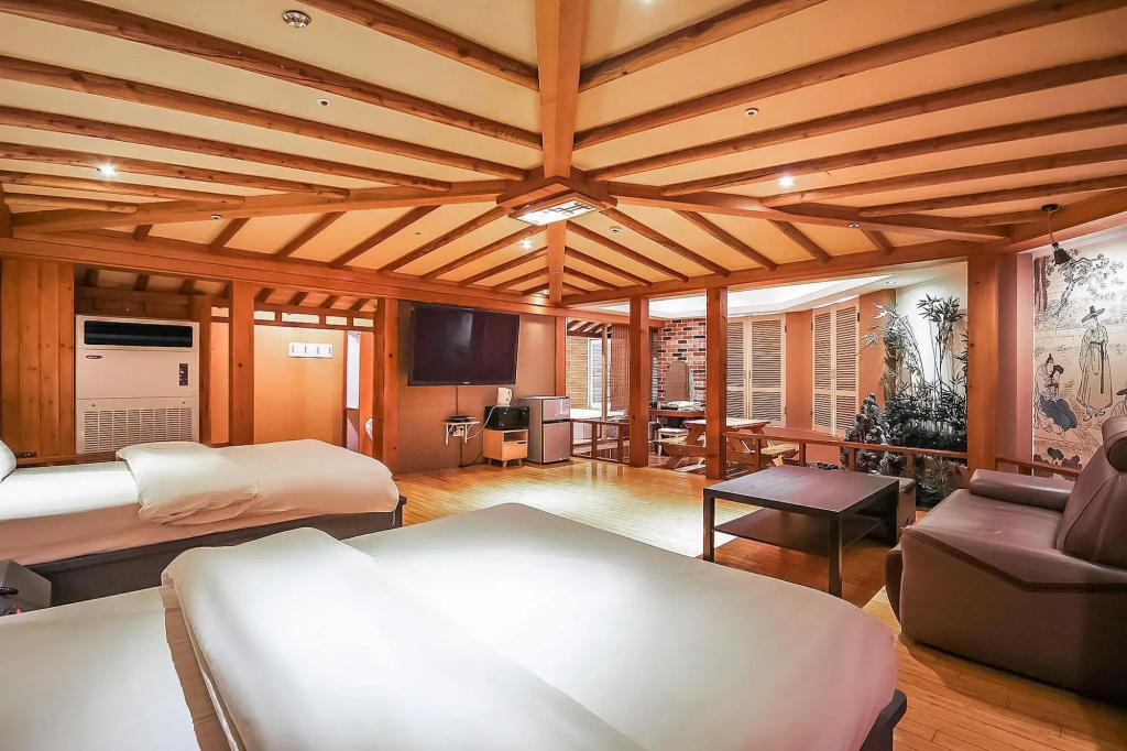Hotel photo 32