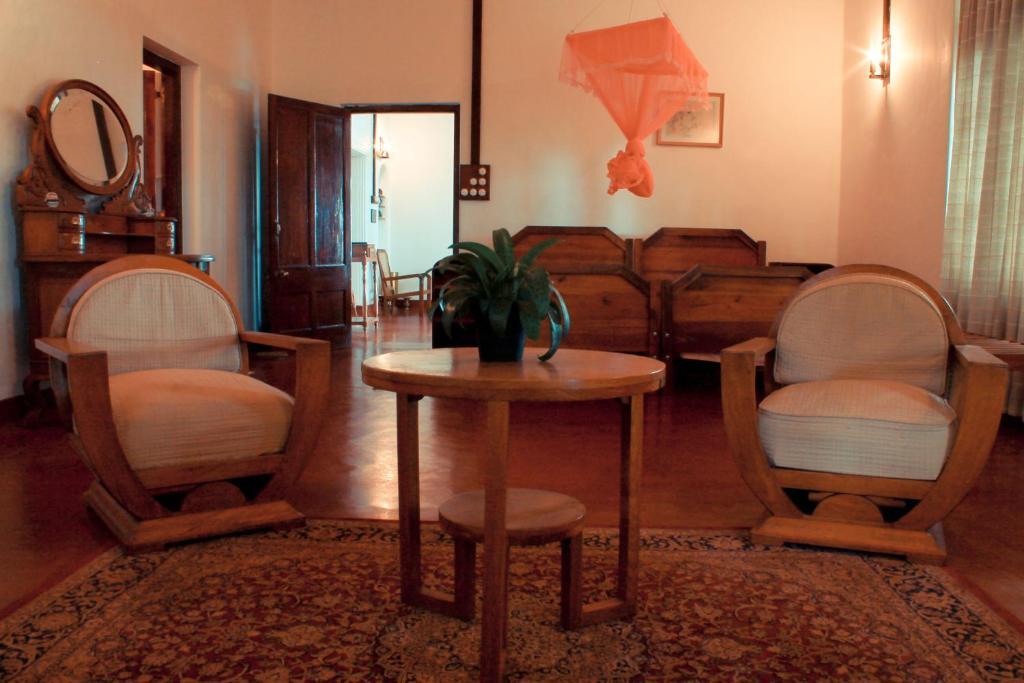 Ancoombra Tea Estate Bungalow