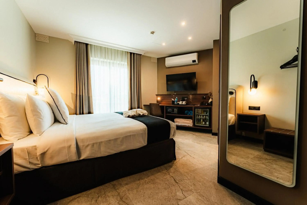 Hotel photo 12