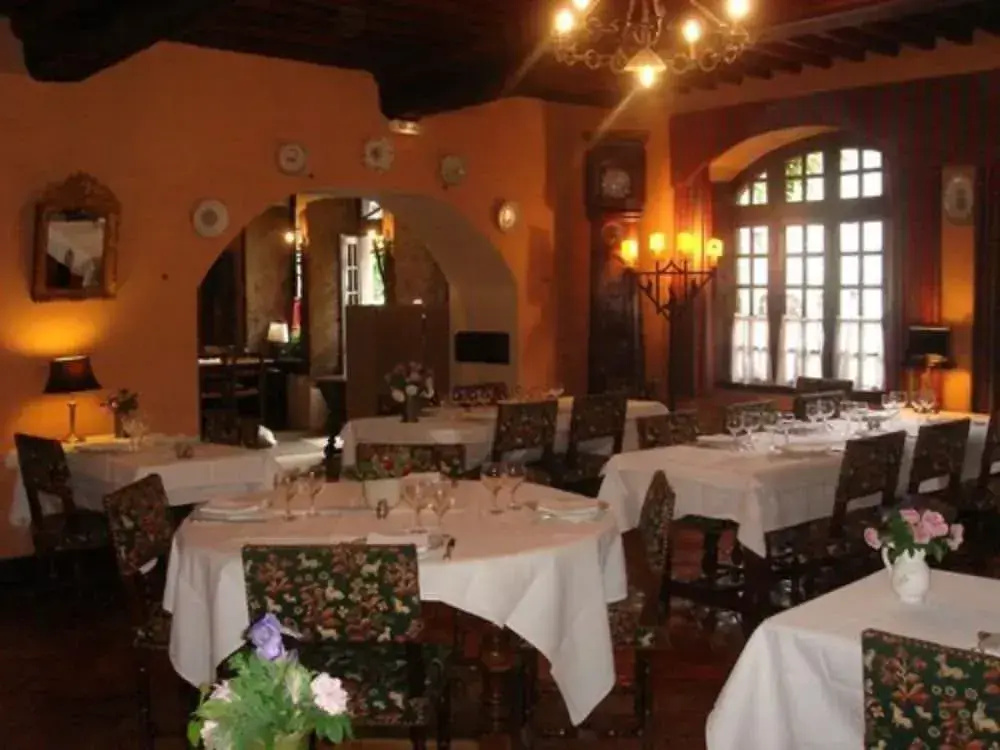 Hostellerie de Pérouges - Général