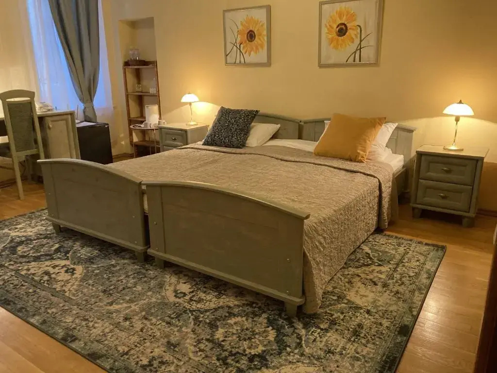 Comfort room