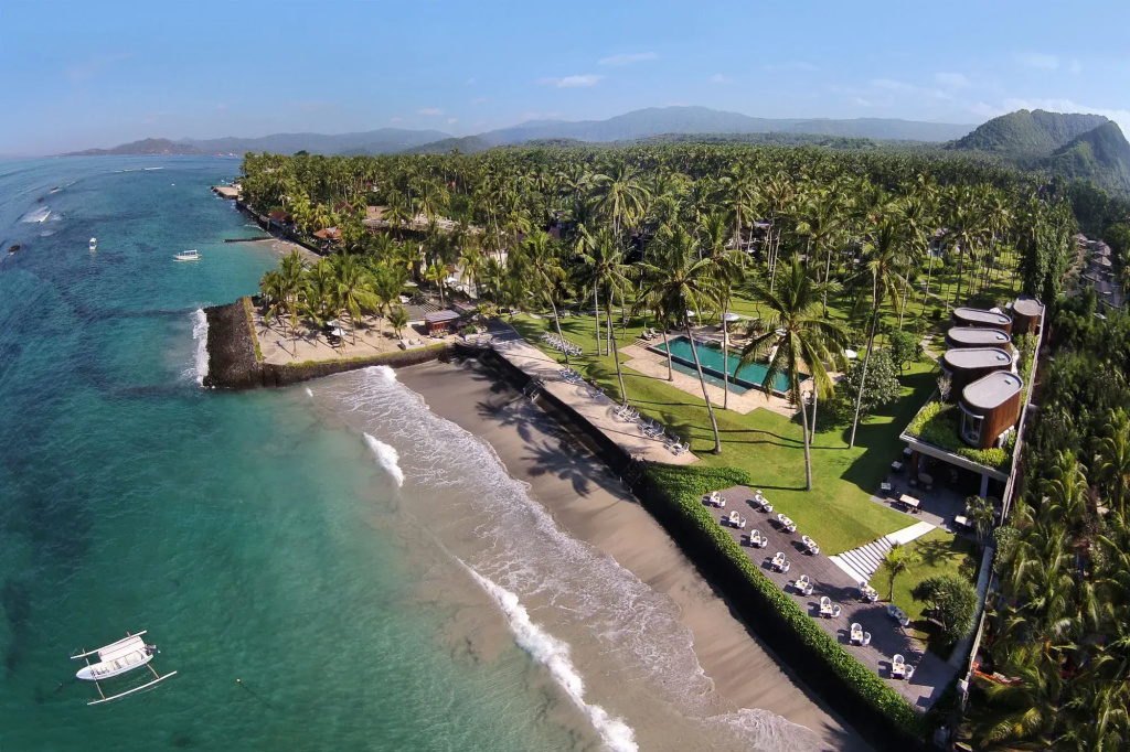 Beach & Waterfront