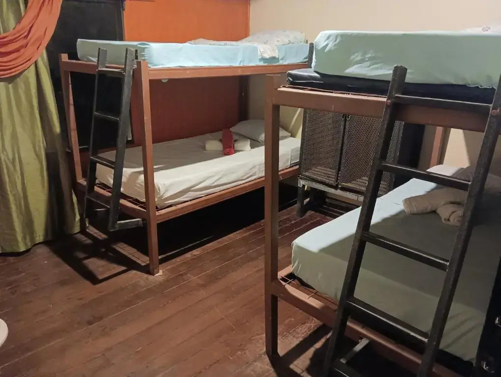 Economy Quadruple room