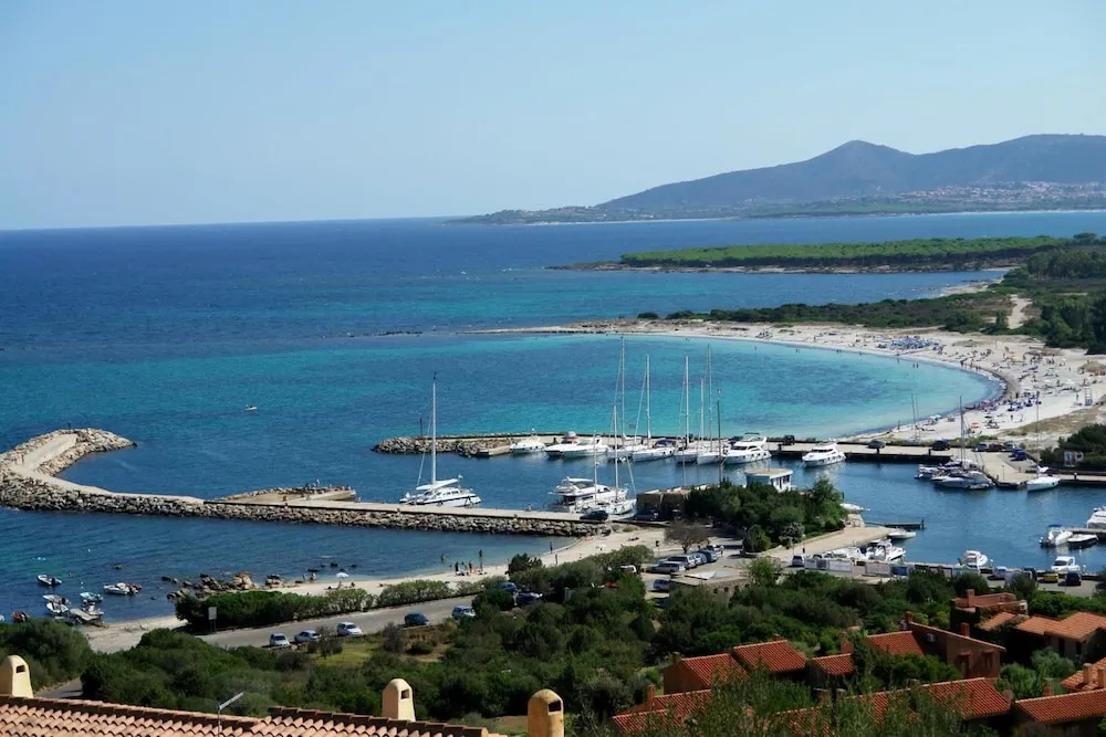 Beach & Waterfront