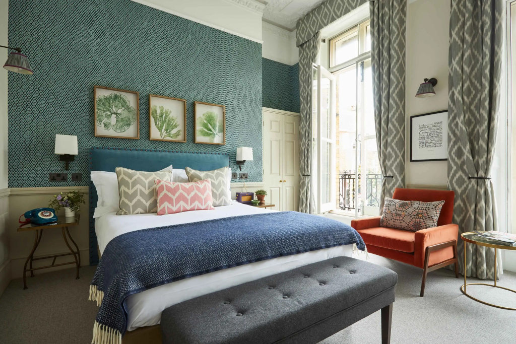 Standard Double room (full double bed)