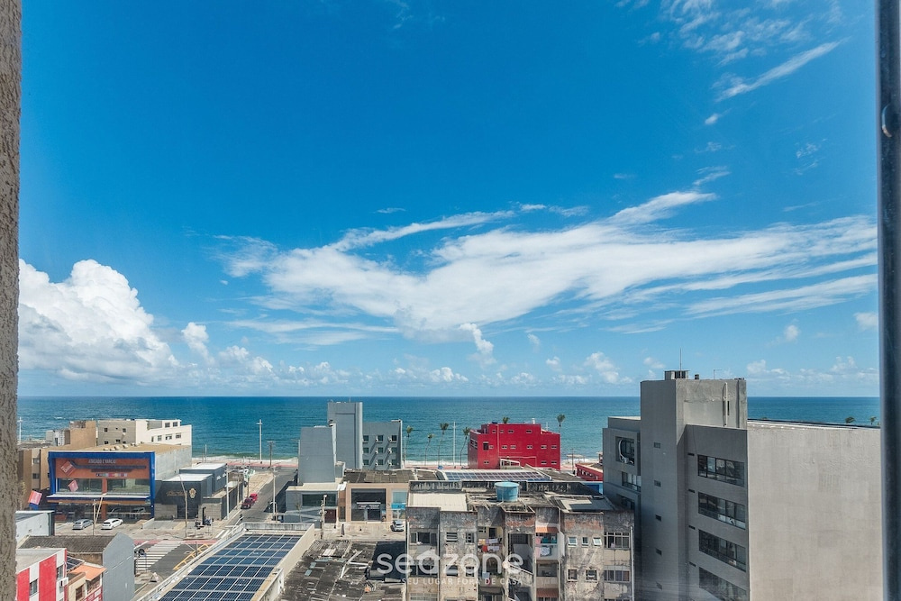 Fully Equipped Apartments in a Privileged Location, 150m From the Beach in Salvador Sess