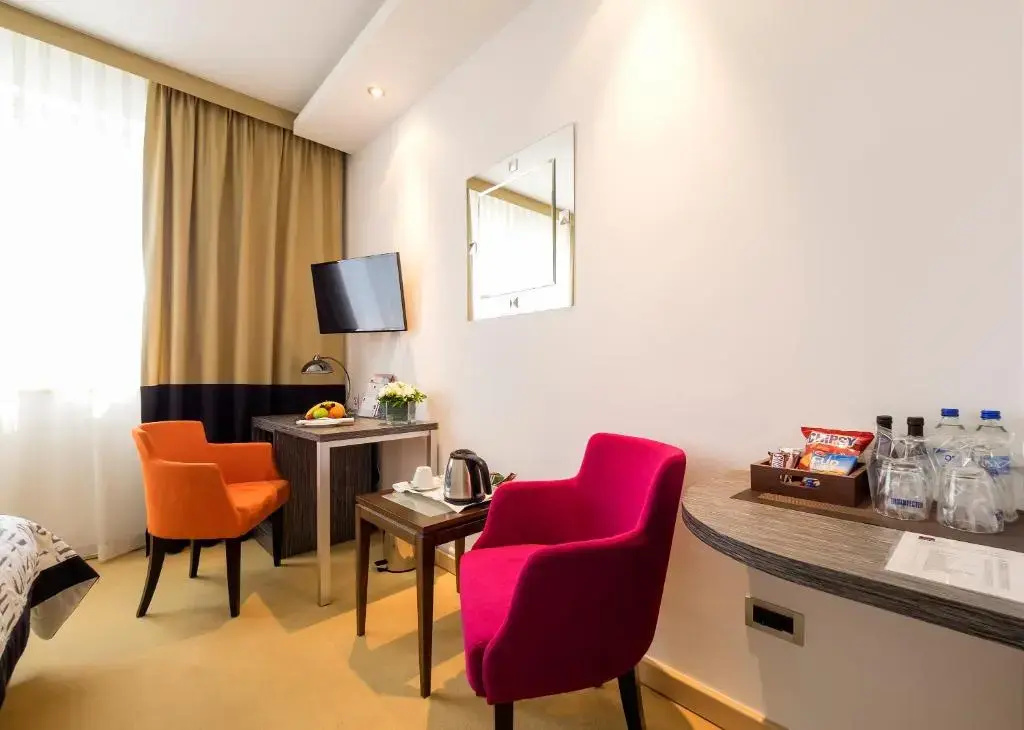 In Hotel Belgrade - Chambres