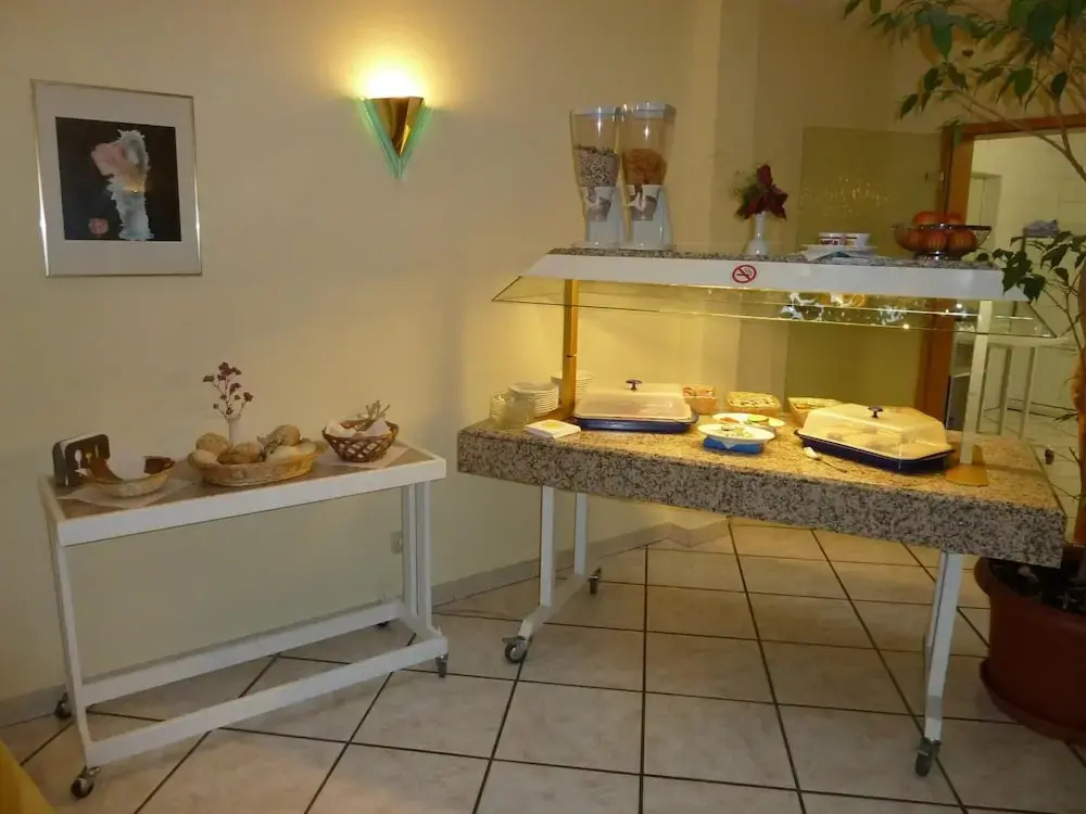 Hotel photo 11
