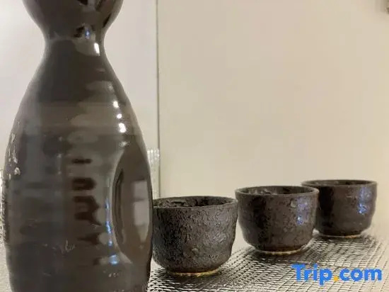 Food & Beverage