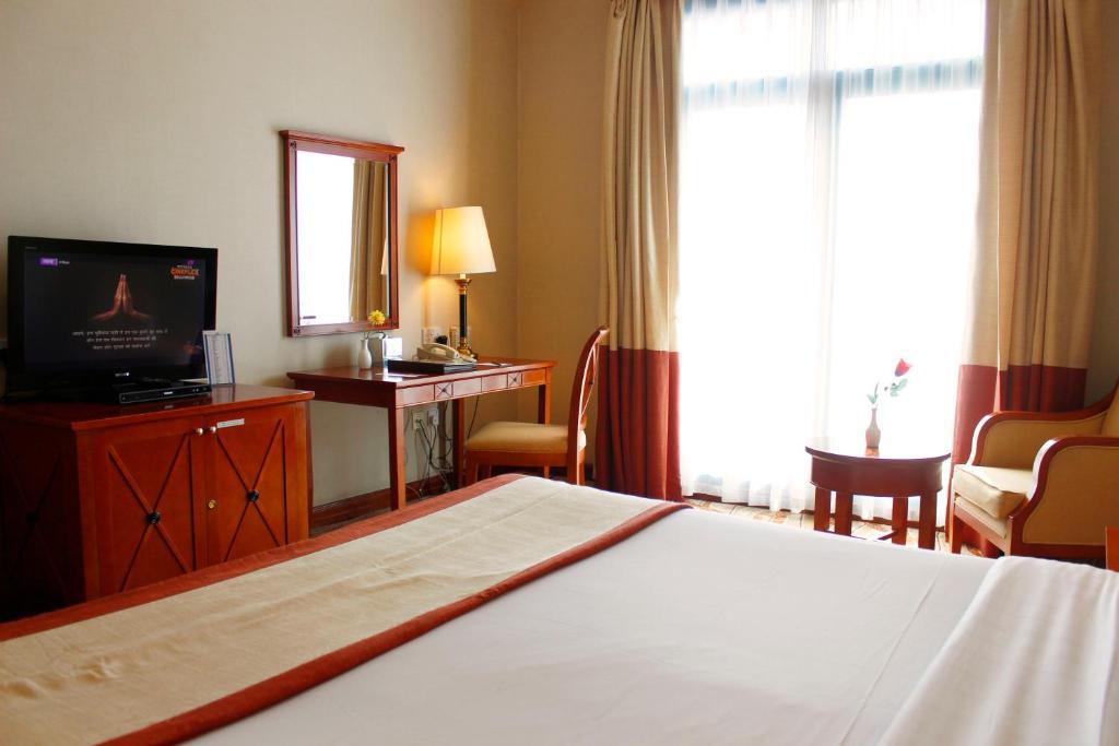 Al Diar Capital Hotel