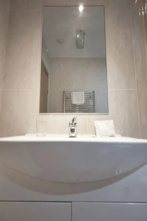 The R Inn Hotel - Chambres