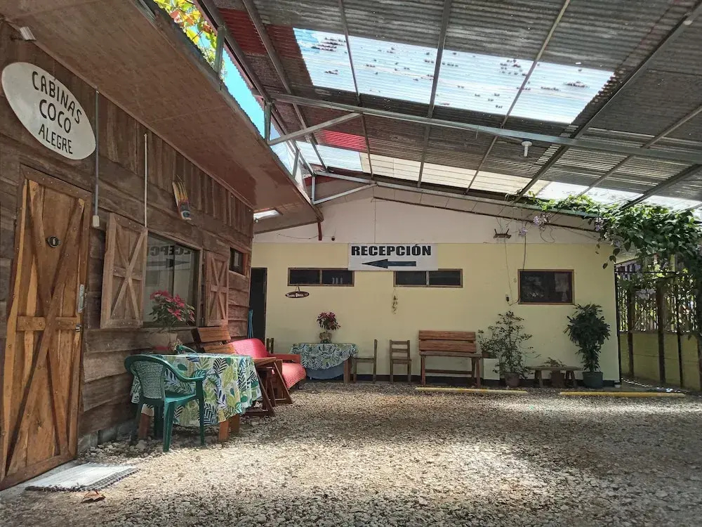Cabinas Coco Alegre