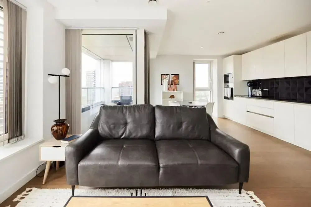 The Elephant and Castle Escape - Cozy 2bdr Flat With Parking Balcony