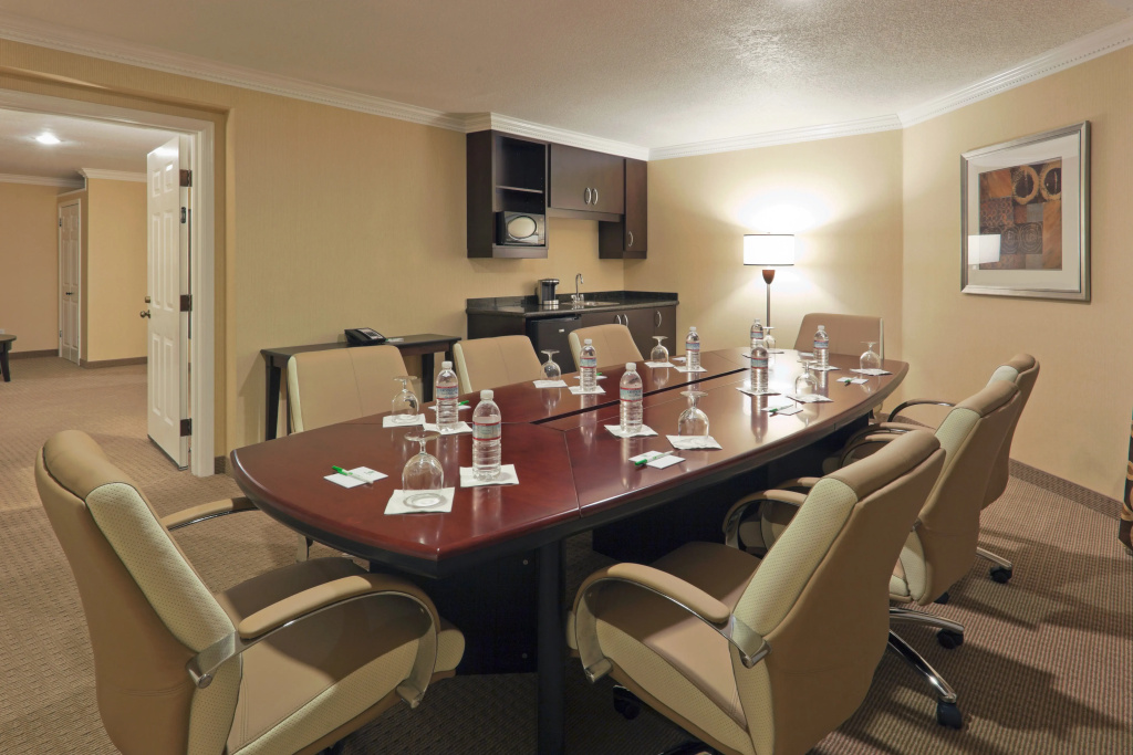Holiday Inn Hotel & Suites San Mateo-San Francisco SFO by IHG - Général