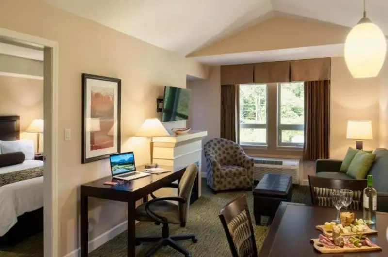 Executive Suites Hotel & Resort, Squamish - Chambres