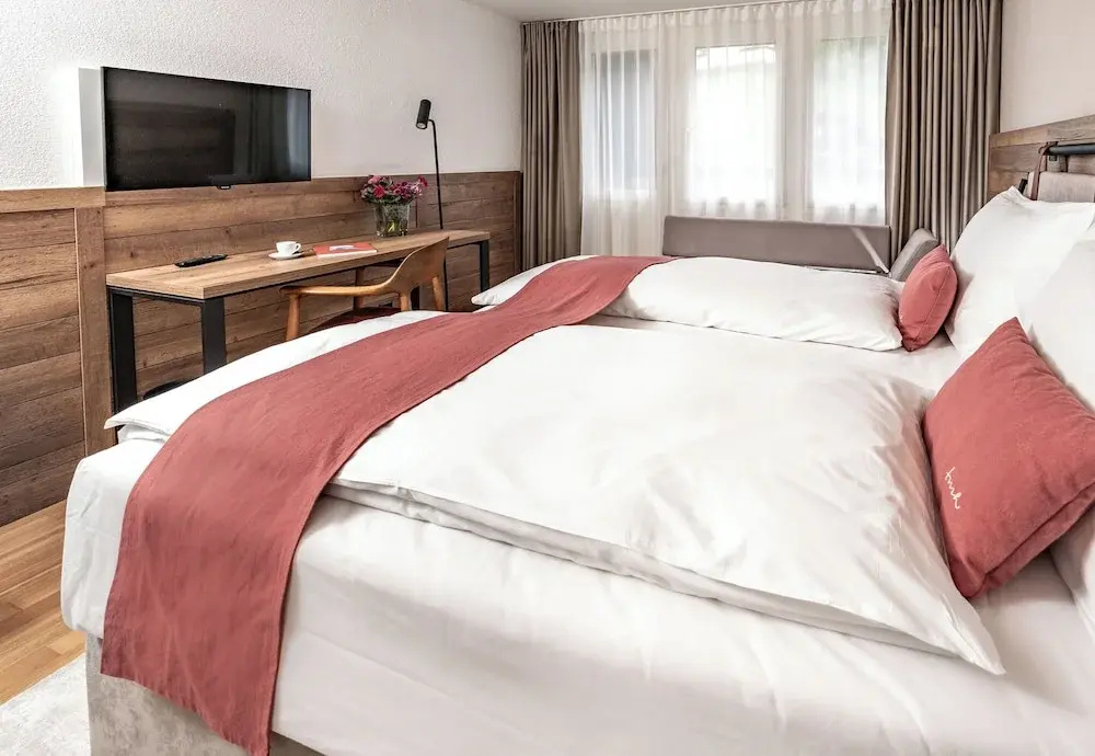 Double room with balcony (twin beds)