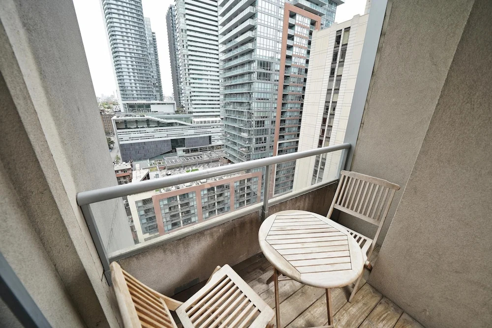 Icon Suites at Wellington