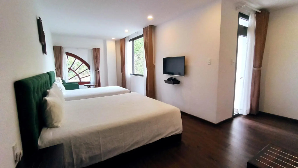 Deluxe Triple room