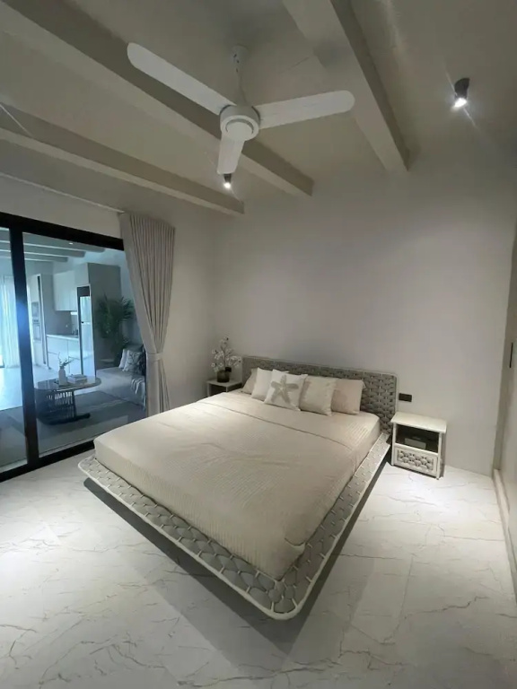 Premium Suite