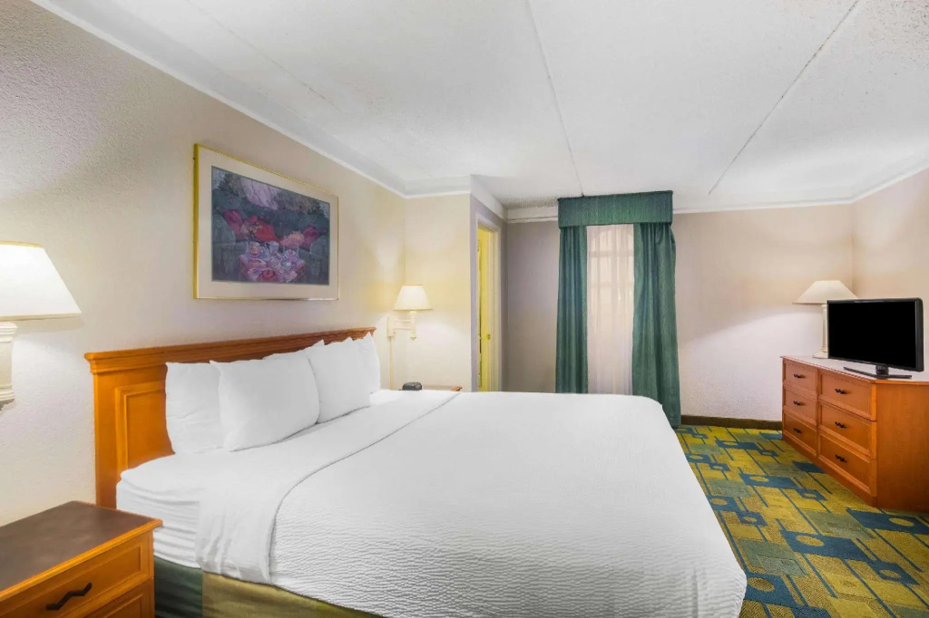 Double Apartment (full double bed)