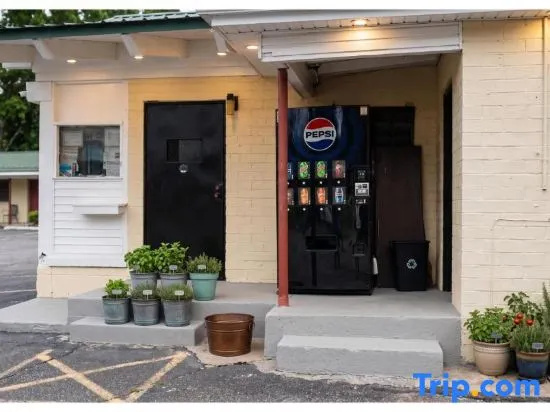 Sunrise Inn