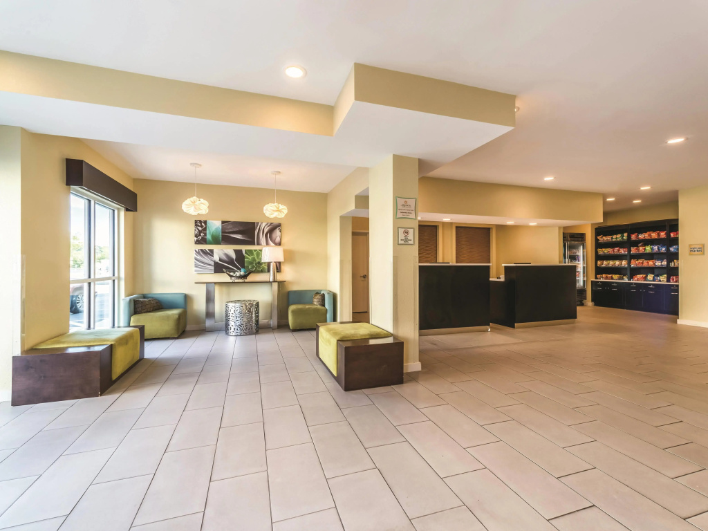 La Quinta Inn & Suites by Wyndham Collinsville - St. Louis - Général