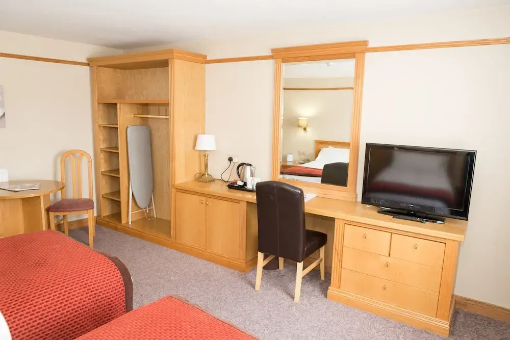 Marine Court Hotel - Chambres