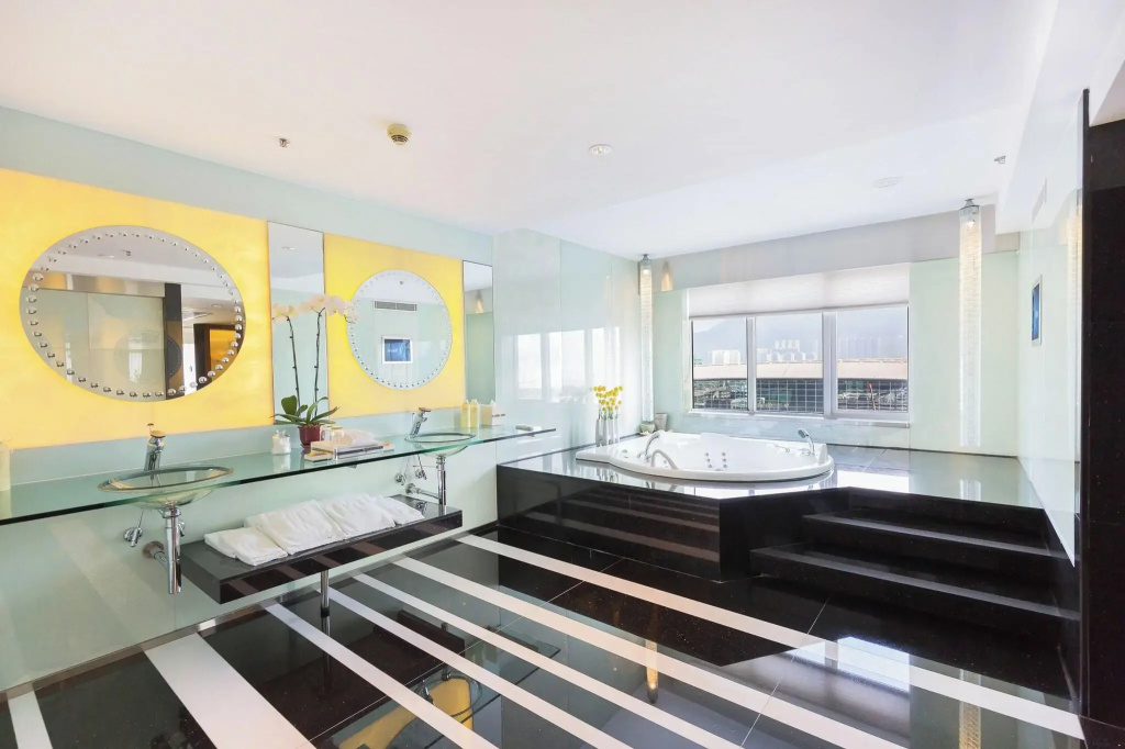 Regal Airport Hotel - Général