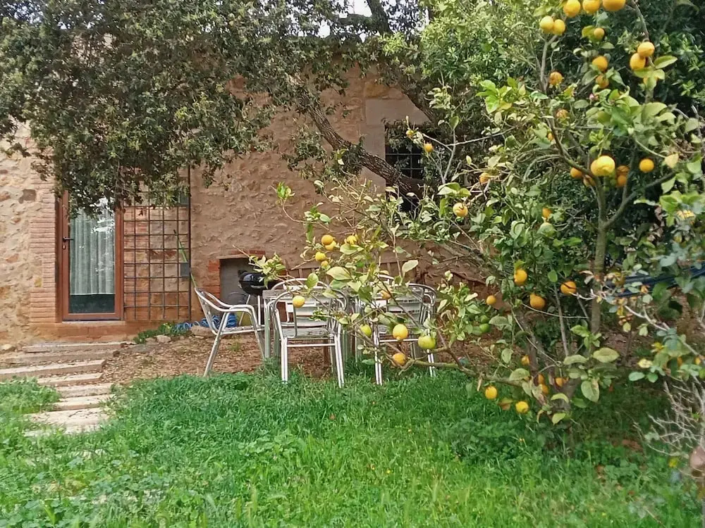 Holiday Home in Catalonia Near Cala Pedrosa Beach