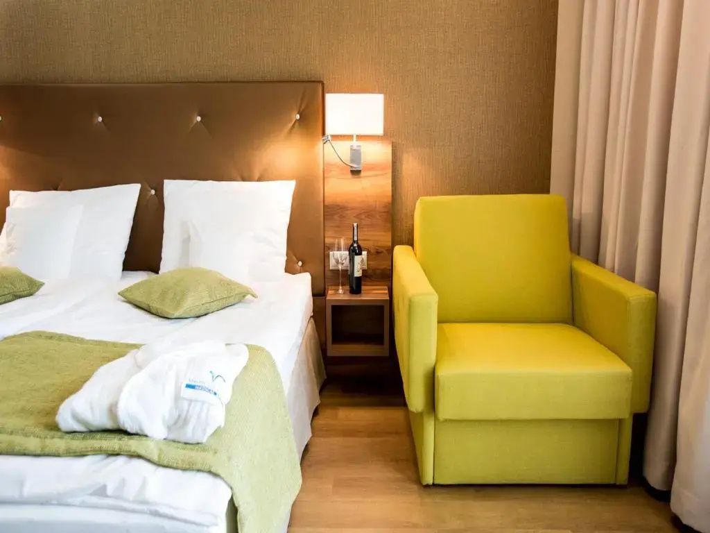 Mineral Hotel Malinowy Raj - Chambres
