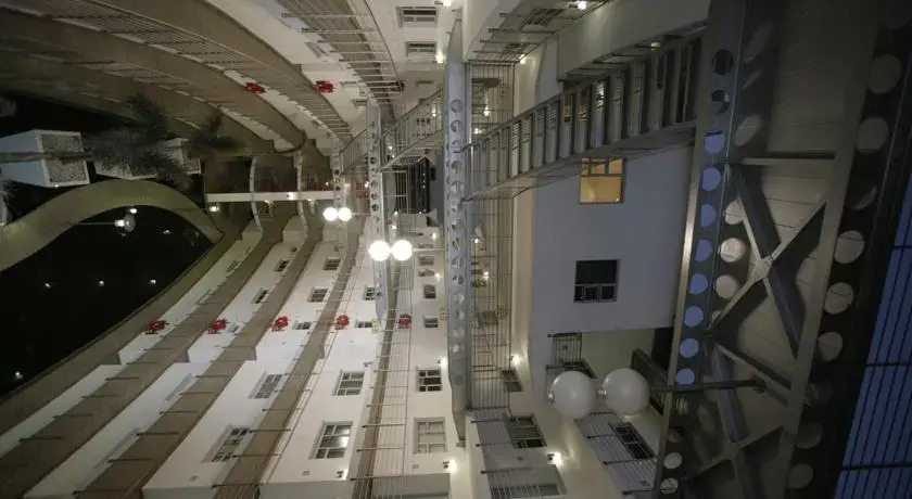 Splice Riviera by null