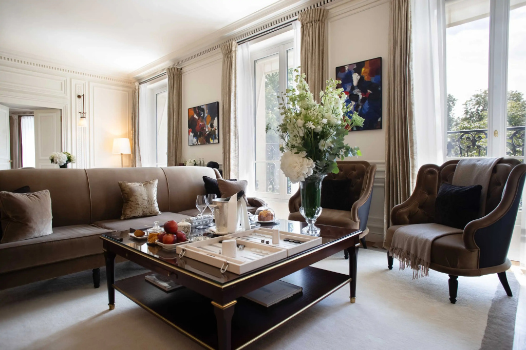 La Reserve Paris Hotel and Spa 82