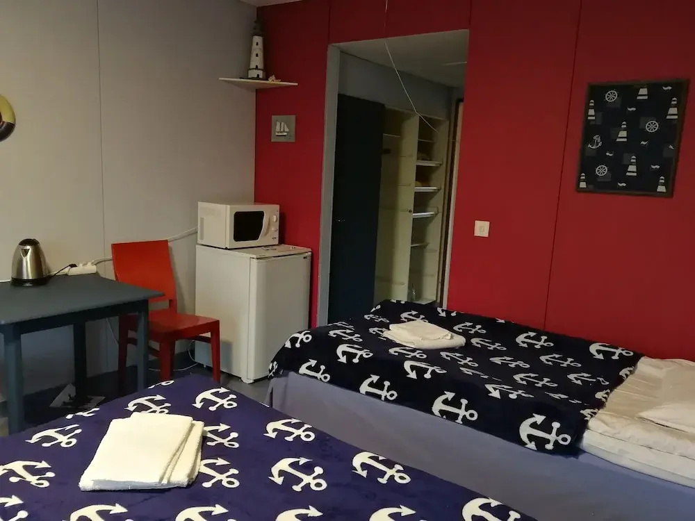 Comfort room