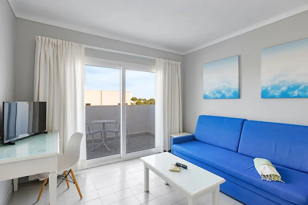 1 Bedroom Studio with balcony