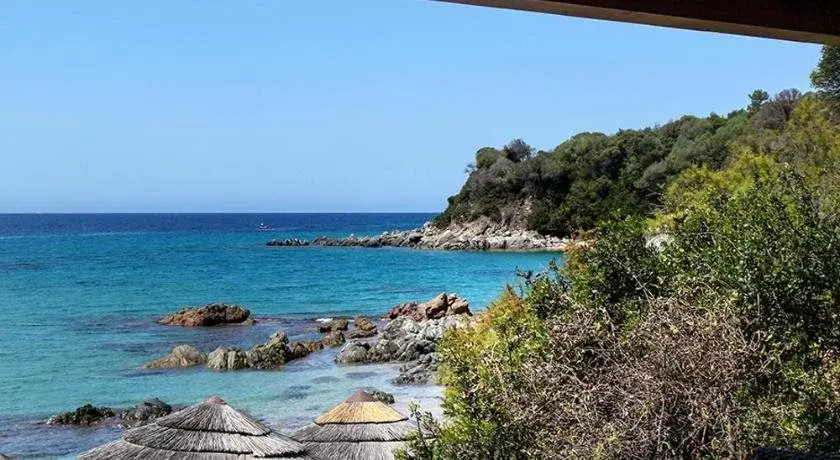 Beach & Waterfront